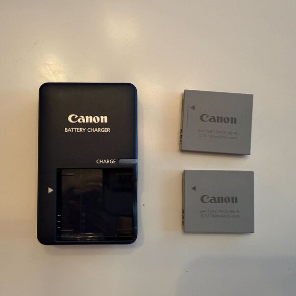 Canon PowerShot SD1000 Digital Elph 7.1 camera bundle - TESTED WORKING - Picture 13 of 16